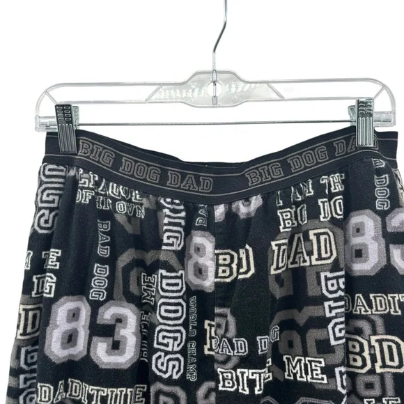 Big Dogs Black and White Graphic Lounge Pants Size Large - Picture 2 of 6